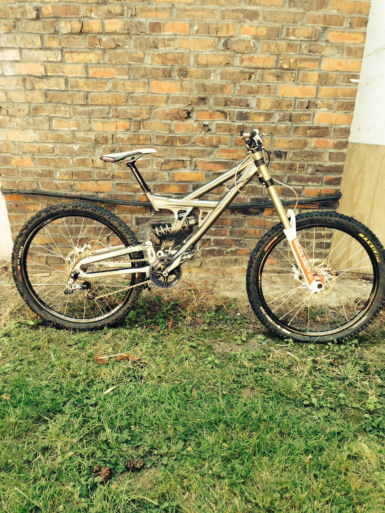 0 Turner Dhr- Medium