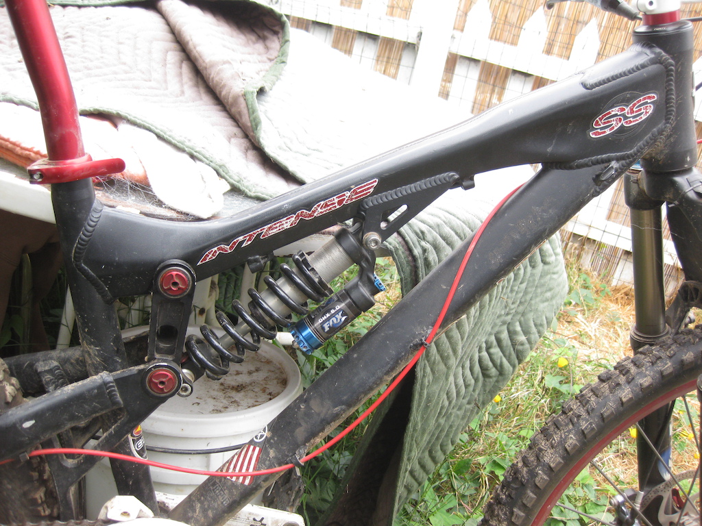 2009 intense ss med sick clean bike