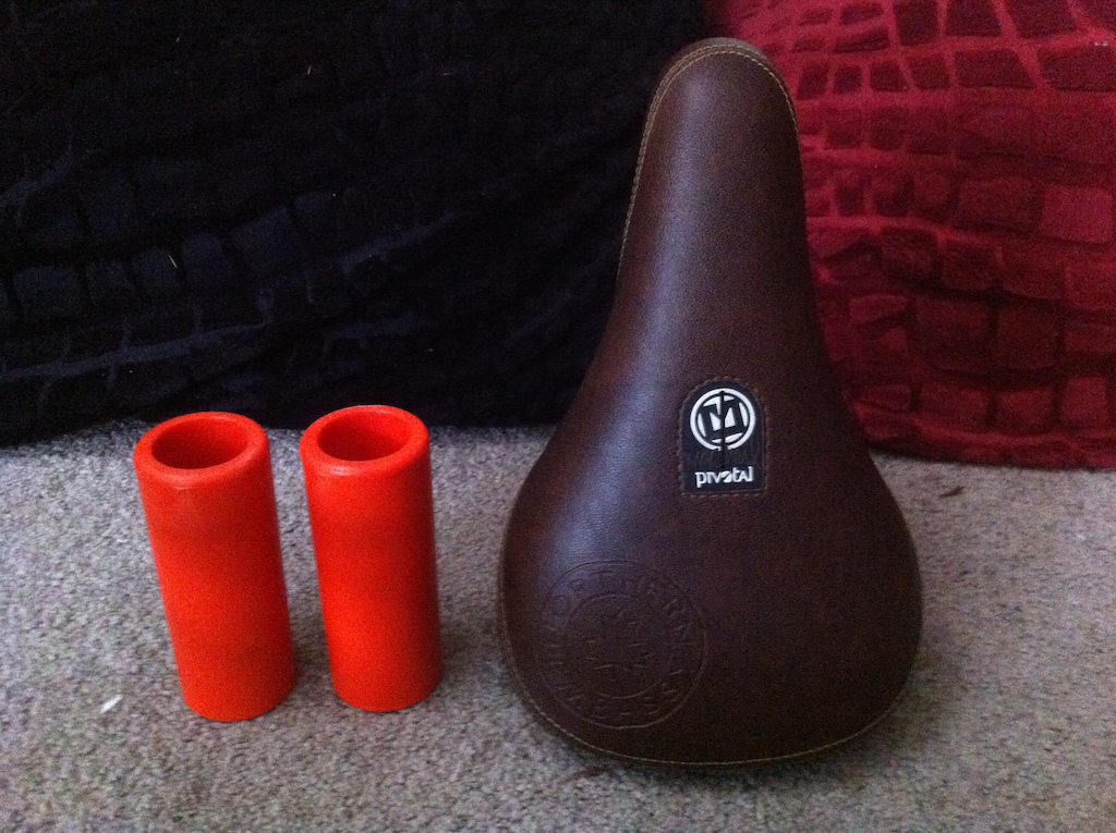 2012 Custom Academy Aspire (barely ridden, like new)