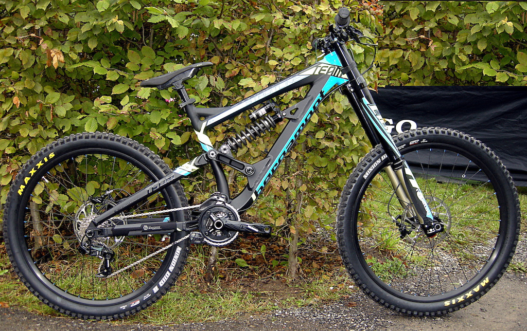 Bergamont Straitline Carbon DH bike 2015
