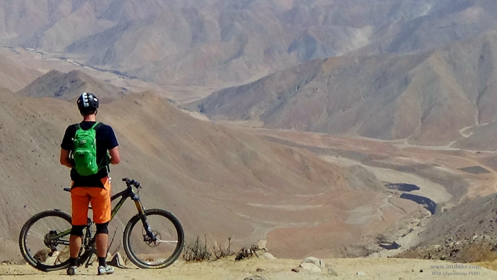 Olleros is one of the best rides in Lima, Peru! 3500 mts (12000 fts) of vertical drop in 4 hours of descent in pure singletrack.

Discover it with...
www.intibike.com
MTB eXpeditions Peru