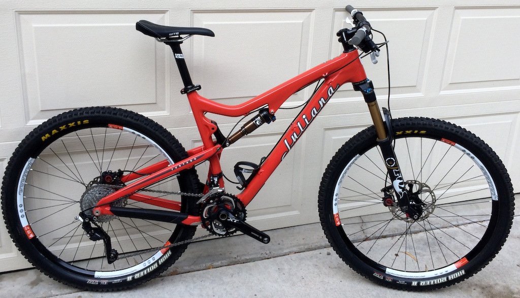 santa cruz juliana furtado