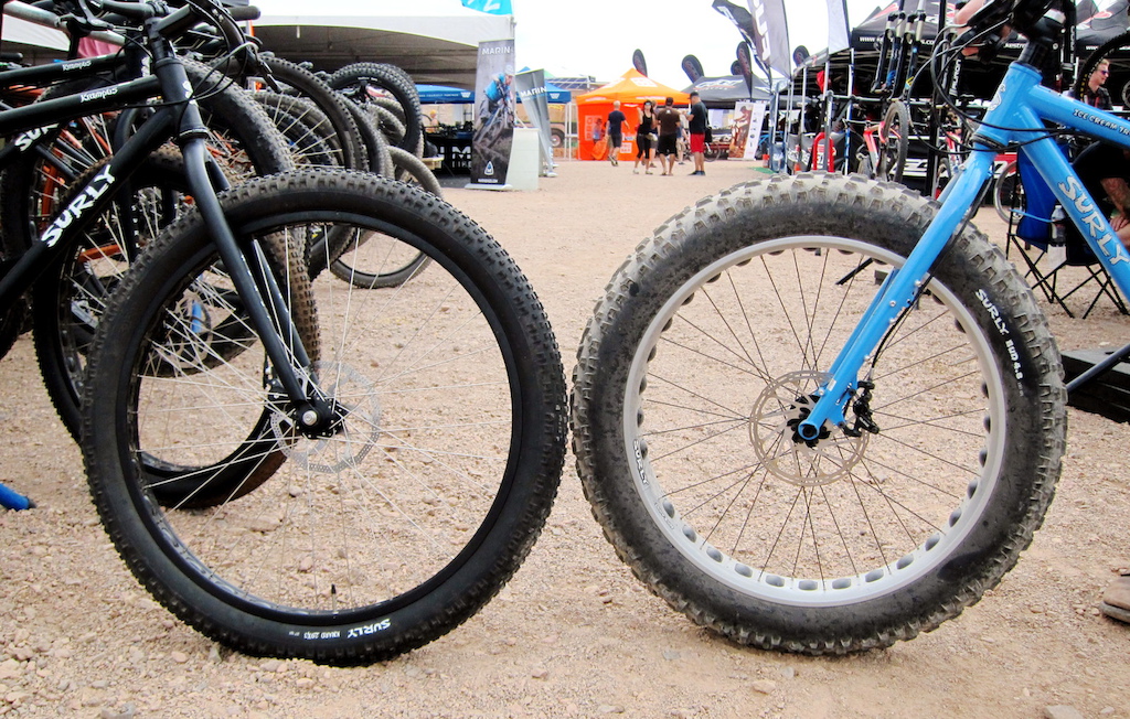 29er plus tires