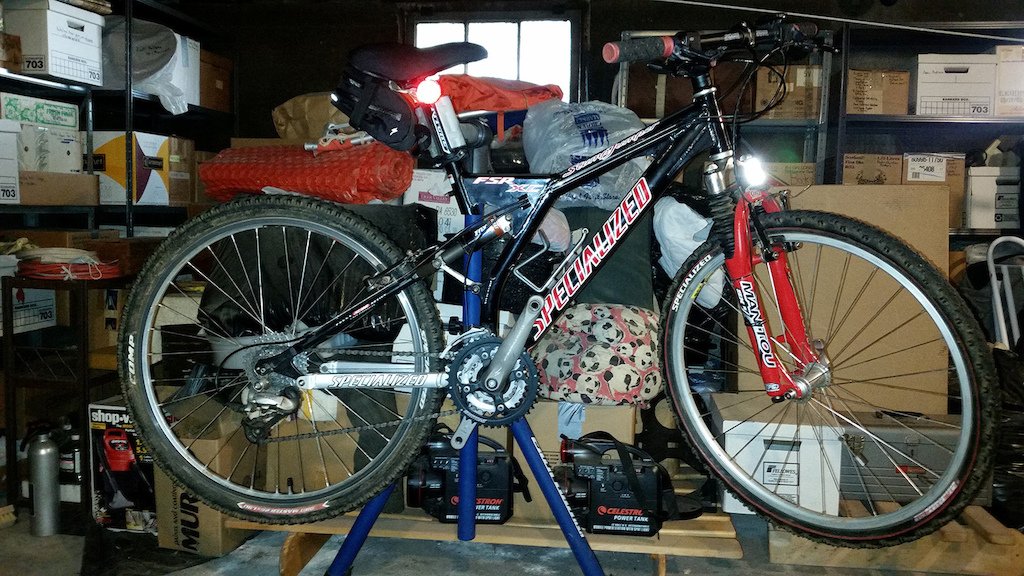 Wife's trail bike.  Stumpjumper FSR-XC