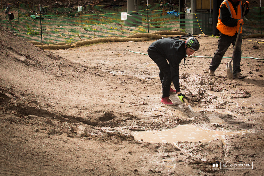 The dirt was a little soupy from the rain the night before. Andy and the riders were determined to have a best trick.
