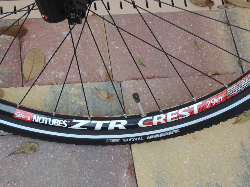 2014 NEW FELT  CUSTOM CARBON MTN