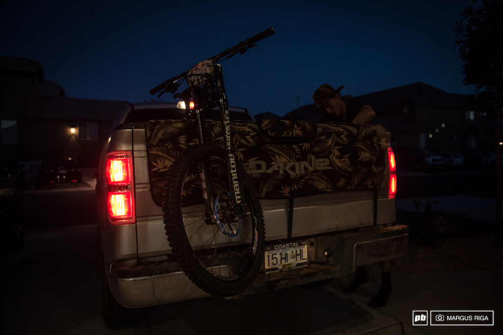We've all fallen into a morning routine here at Rampage...Wake up in the dark, eat, pack, and leave in the dark.