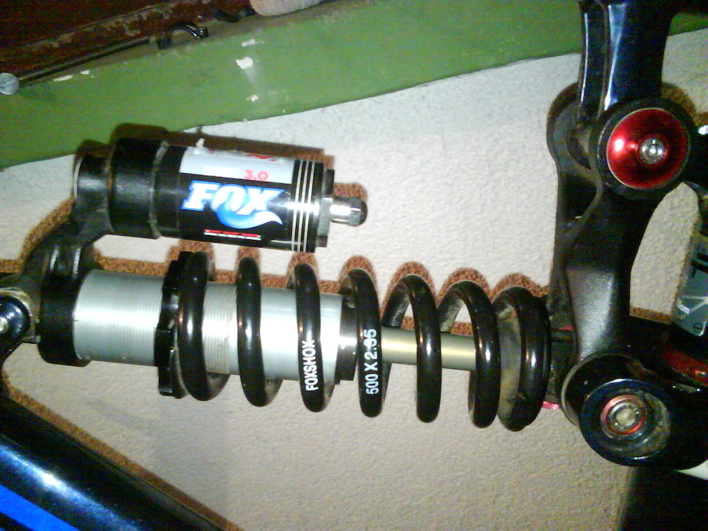 8x2,25 shock
300-350 spring wanted