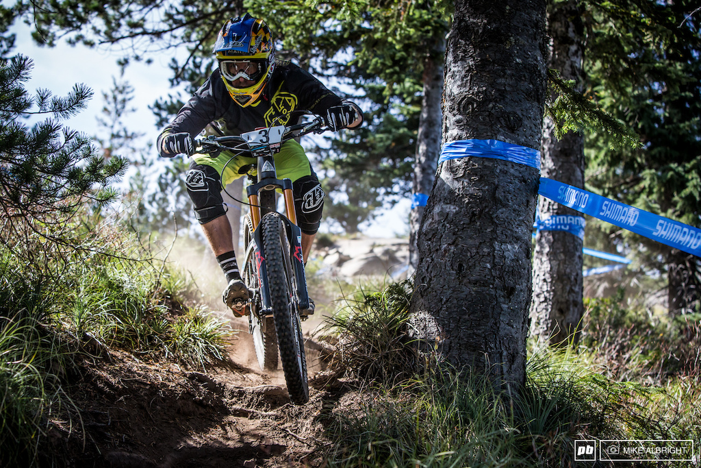 Craig Harvey from Big Bear country was looking comfortable on the upper section of stage 5