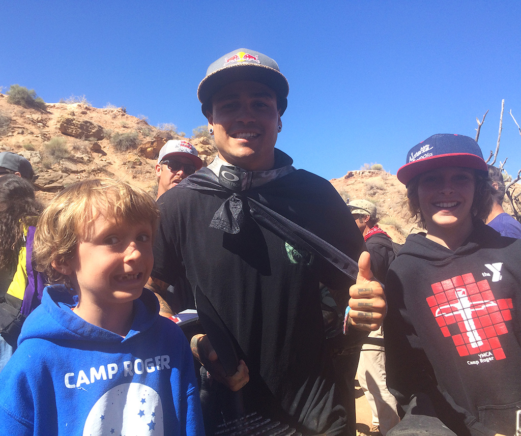 2014 Rampage winner Andreu Lacondeguy kindly taking a sec to pose for a groupie photo.