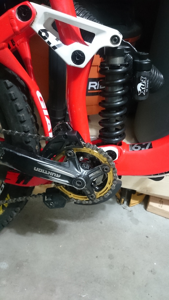2011 Giant Reign-X w/ Fox Talas 180mm