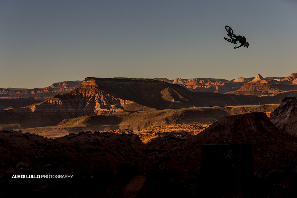 360 flatspin over Zion!