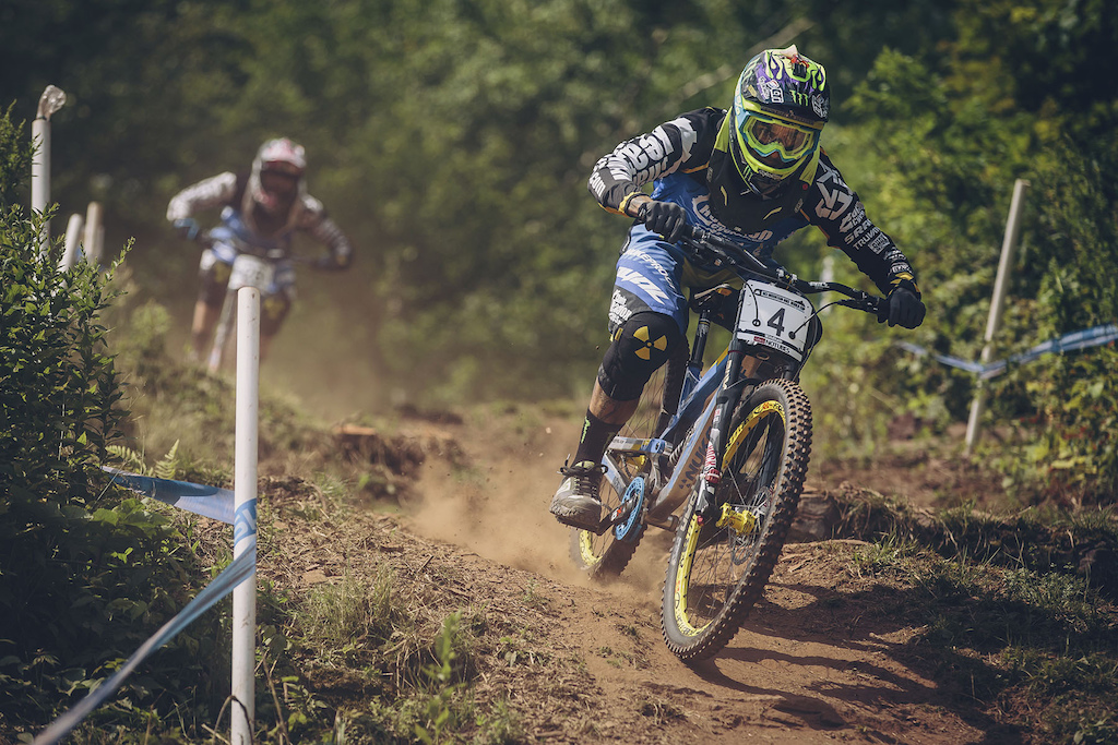 Disappointed with his qualifying run, Sam Hill was keen to pick up as many points as he could coming into these last two rounds as the overall is still all to play for. Riding a bit conservatively he ends up back in 11th place, a position thats unlike him.