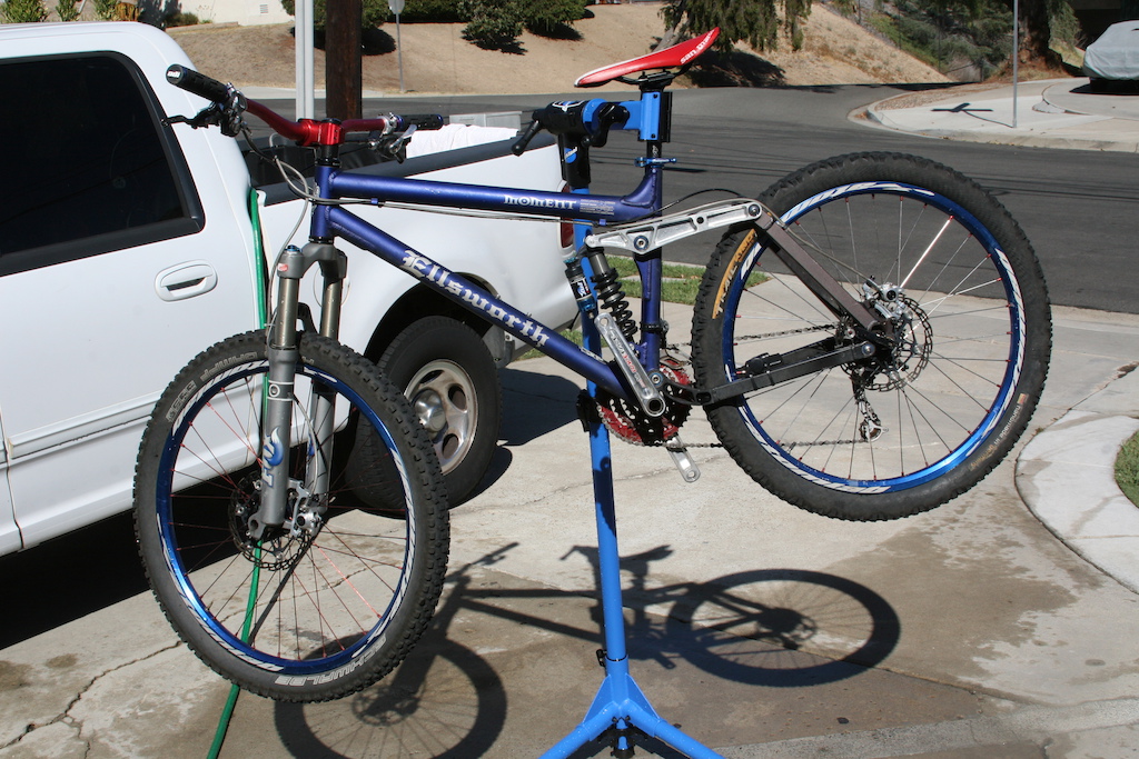 2011 Santa Cruz v10 Carbon