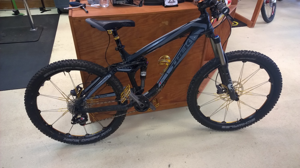 2011 Trek Remedy 7 custom