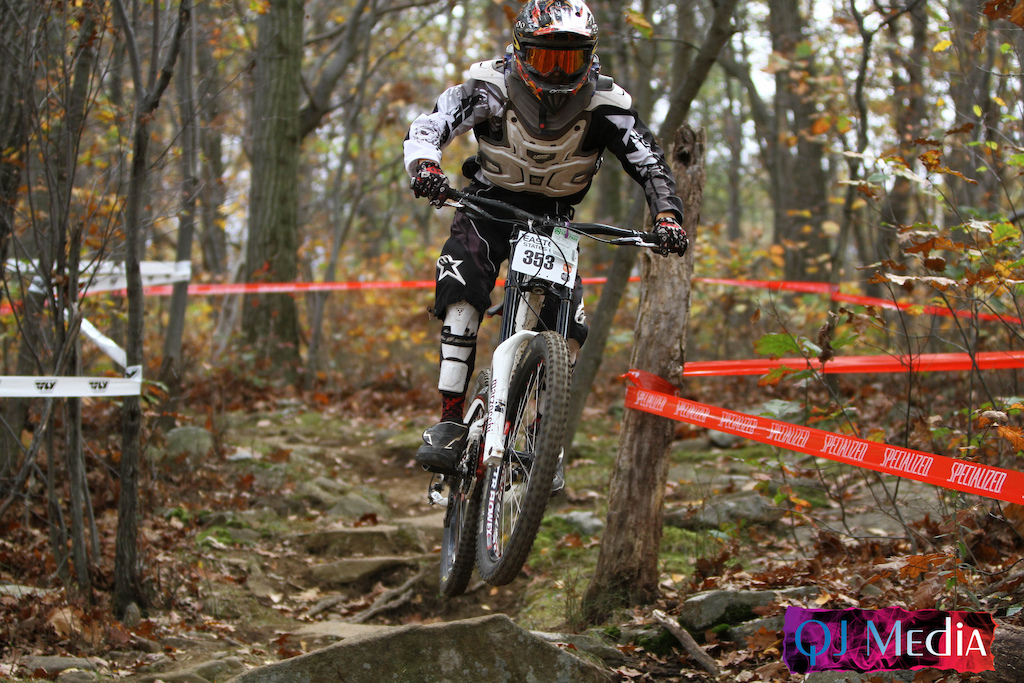 Qualifying day at Mountain Creek Bike Park Super Champs