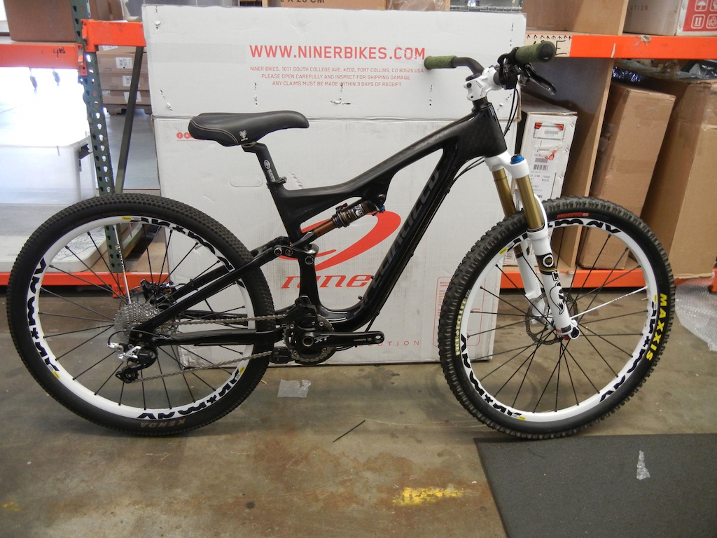 2013 stumpjumper evo carbon NEED GONE NOW