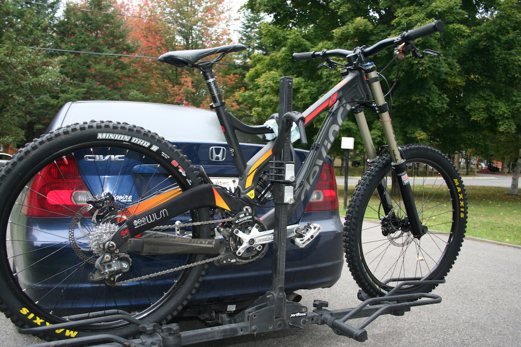 2013 Devinci Wilson Carbon swingarm