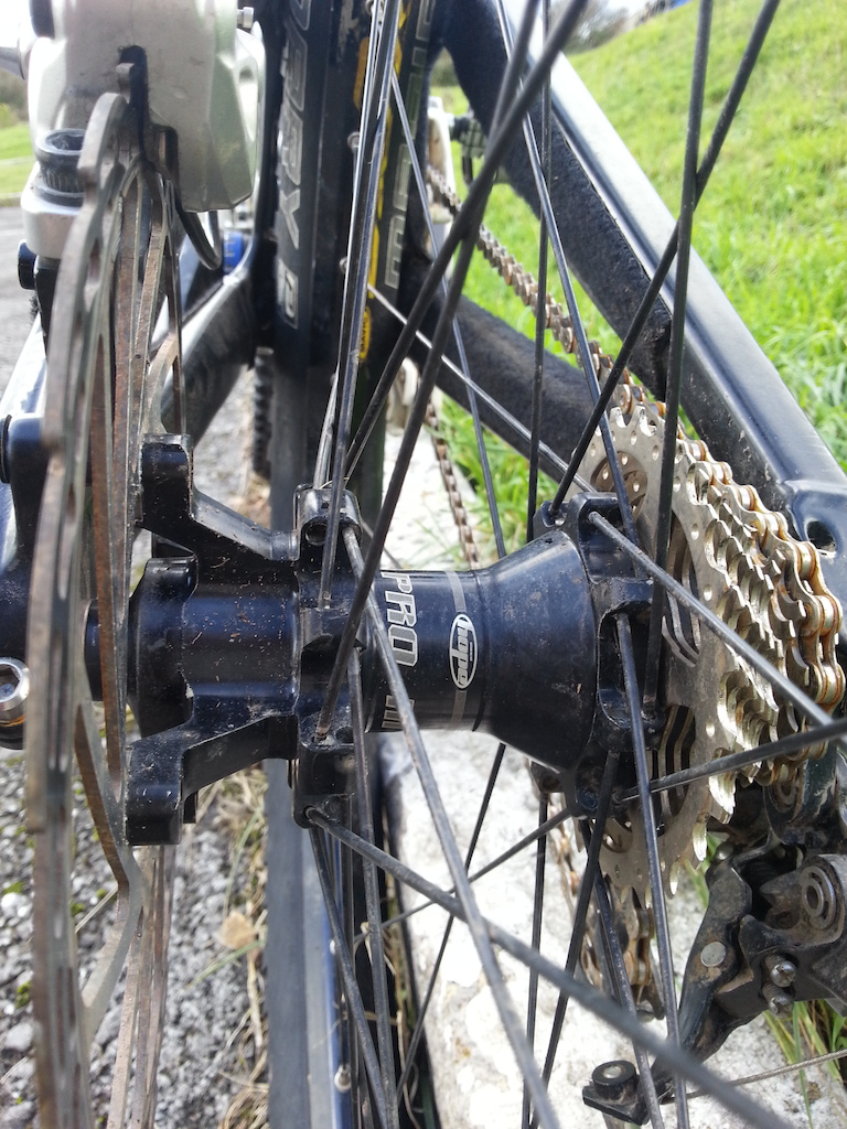 2012 Santa Cruz V10c mk4 Carbon, Boxxers, Saint, Hope
