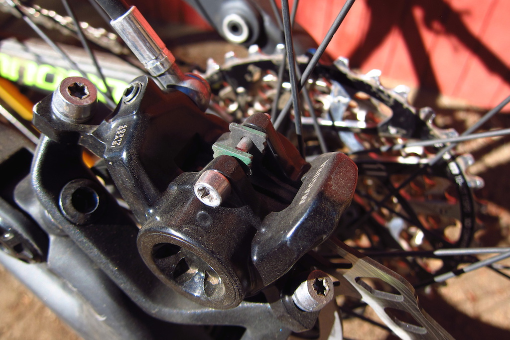 Galfer Pro -54t brake pads in Magura MT6 caliper 2014