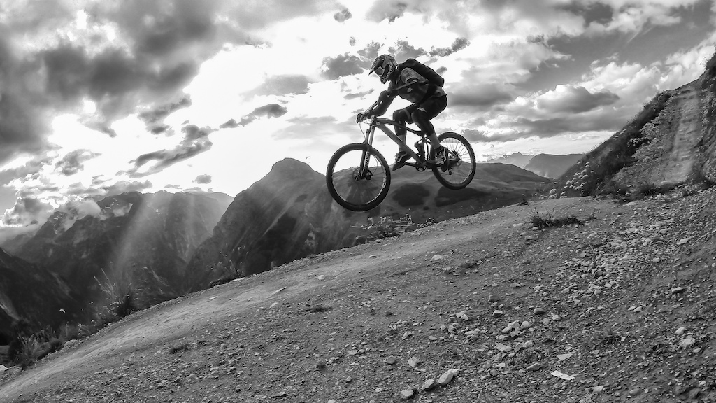 DCIM\100GOPRO