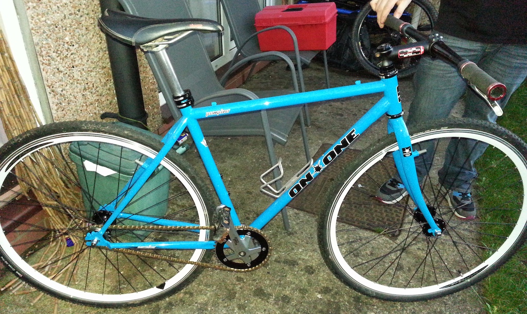 Pompino on it's way....going to be a CX rig I think? Tank will be banging the miles out of this baby !!