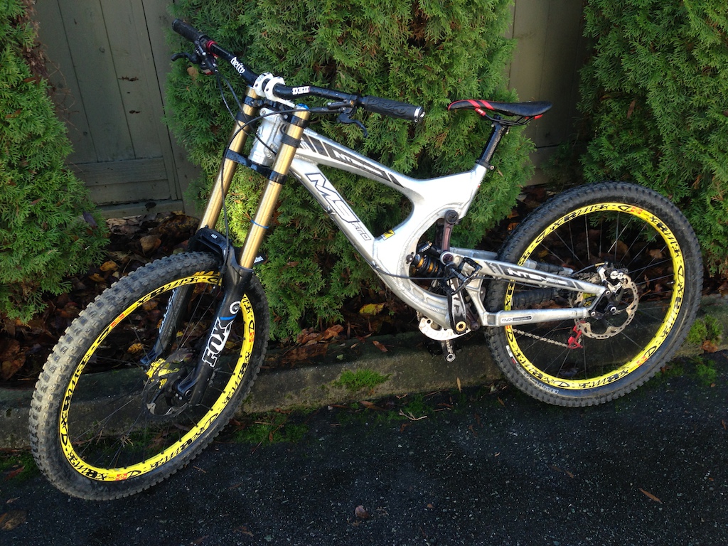 2012 Intense M9 FRO