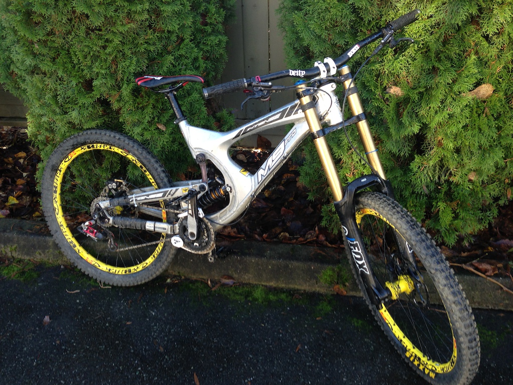 2012 Intense M9 FRO