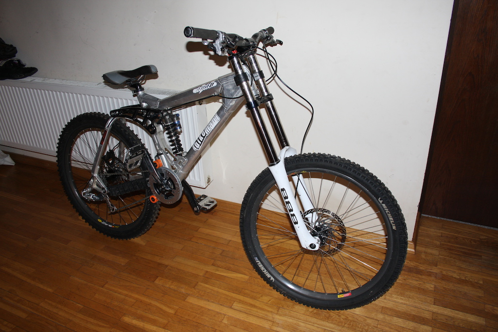 2005 Bikeman Ahab DH FS bike medium