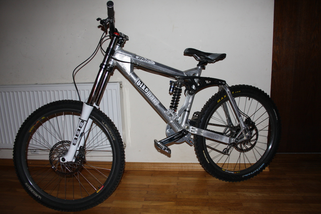 2005 Bikeman Ahab DH FS bike medium