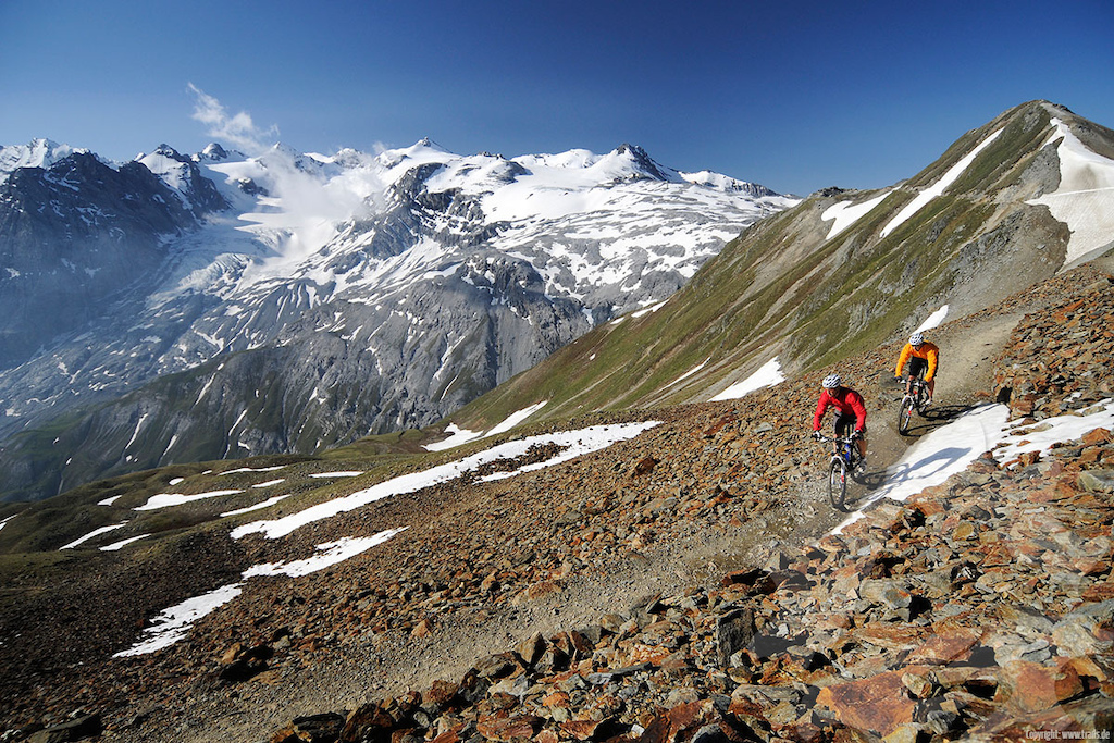 The Goldsee Trail is one of the most famous trails in the Alps.