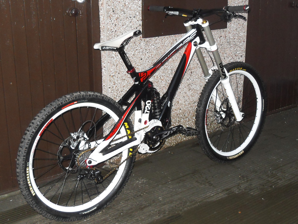 New chain and zee mech/sram shifter setup now.