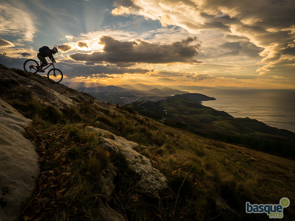 Ed loving is slacked out Santa Cruz Solo on the Basque Coast. Check that light, it was absolutely amazing.