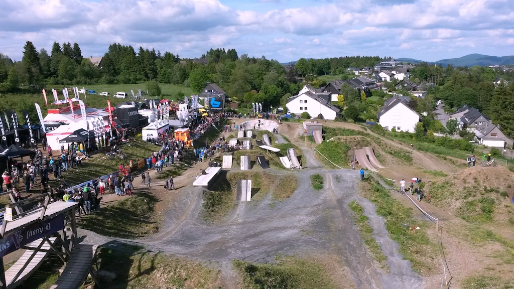 bring back memories: had such a great time during dirtmasters in winterberg this year. took this picture while filming.. 
loveeeee!