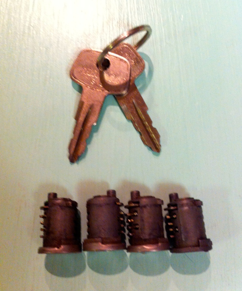 0 Yakima Core Locks, Set of 4 with 2 Keys