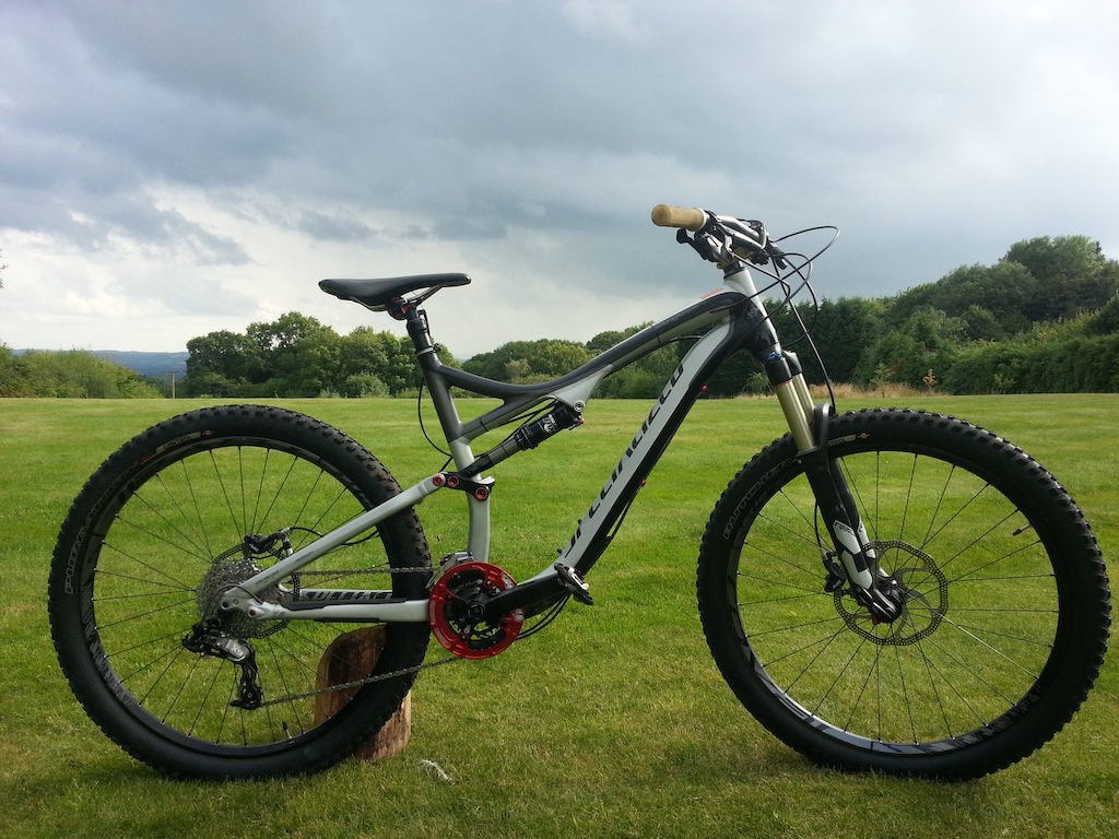2012 Speciliazed Stumpjumper Comp EVO, tubeless setup