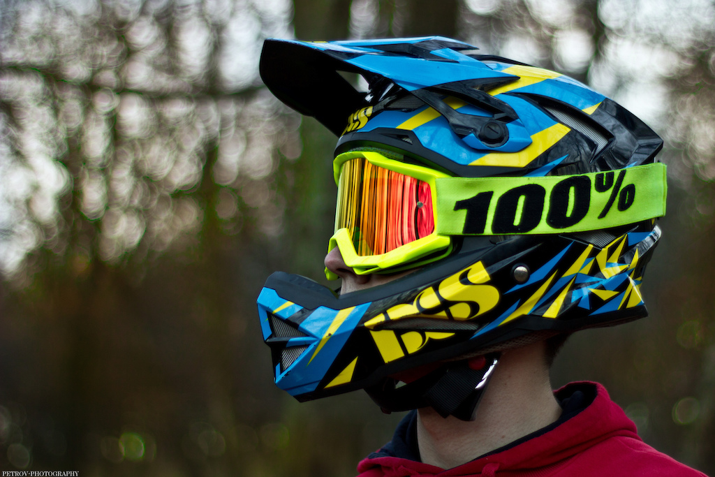 ixs downhill helmet