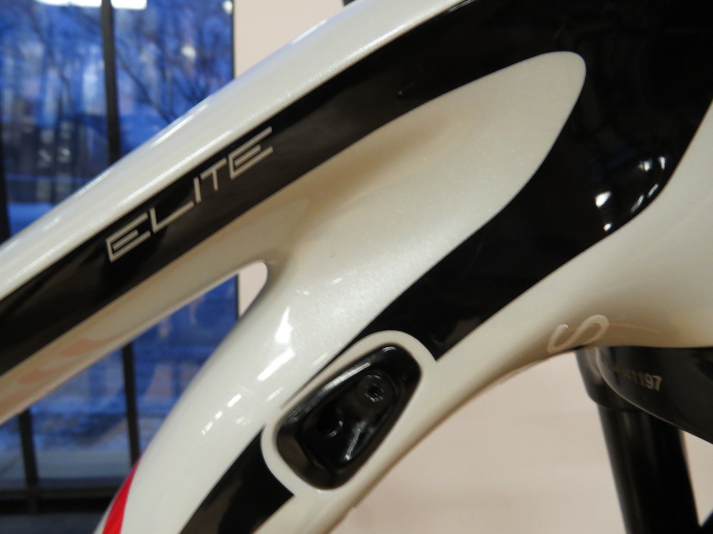 2015 Camber Elite Carbon - SRAM X1 1x11 drivetrain