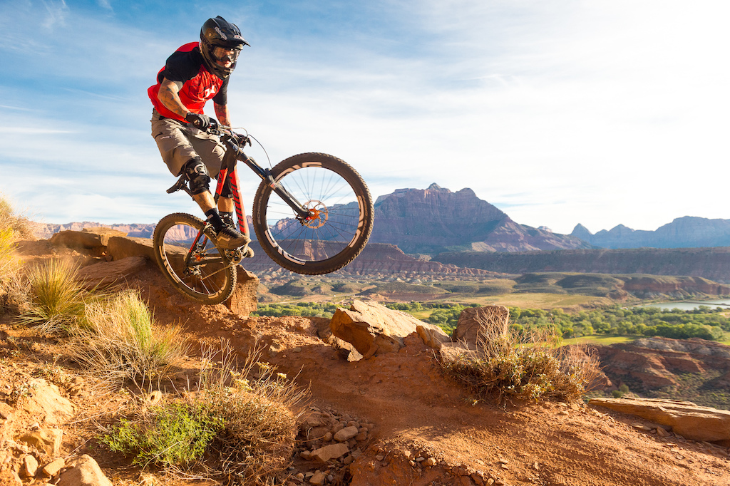 Nate Adams rides the Niner Bikes WFO9 on the Grafton Mesa Trail near Rockville, Utah
