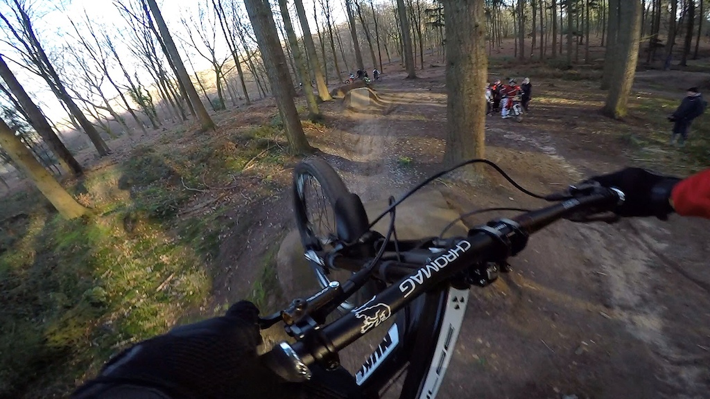 Gaps at rogate with my new Chromag bars