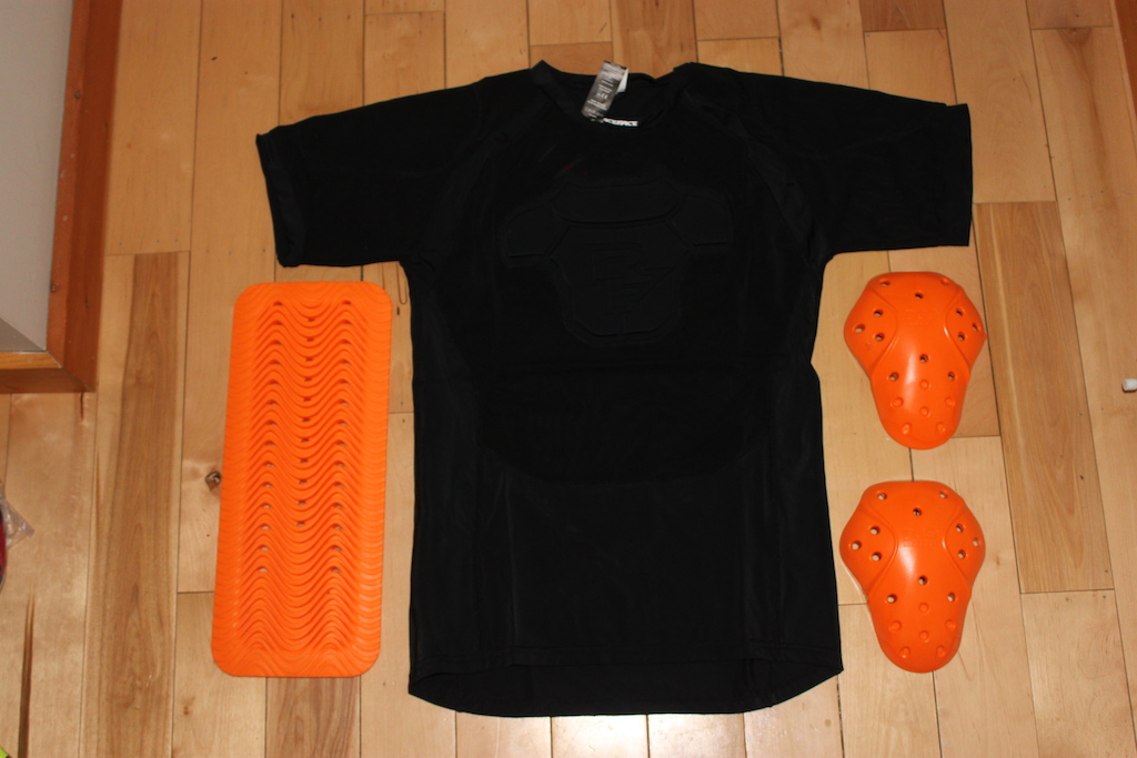 *Brand New* Flank Core Body Armour, Size Large, Black - $100.00