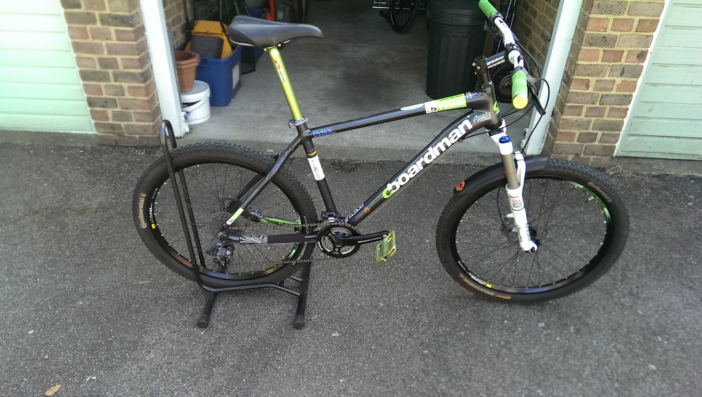 2013 Chrisboardman team hardtail with lots of goodies added :P