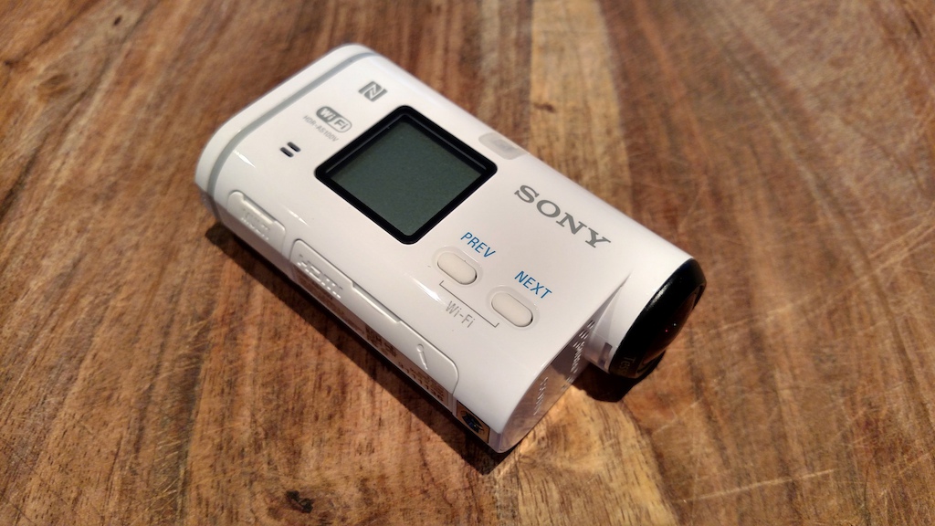 Sony AS100V Action Cam side