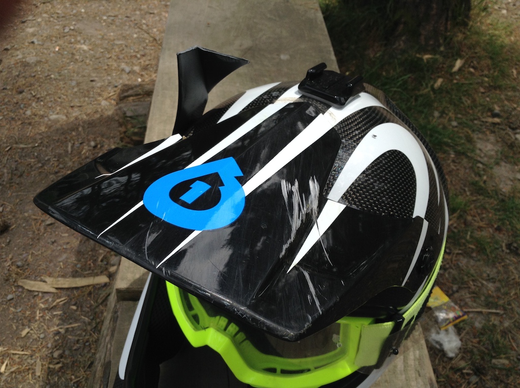 Ruined my 661 lid, after a gnarly crash that left me with a broken nose, and a badly bruised face.