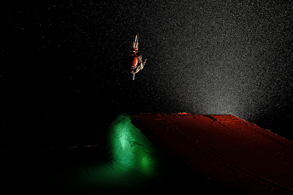 Photosession During Chasing Light Event