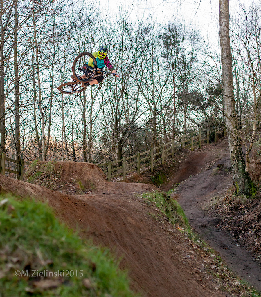 Miss Joey Gough laying the table "Like a BOSS" on the Woburn hip!