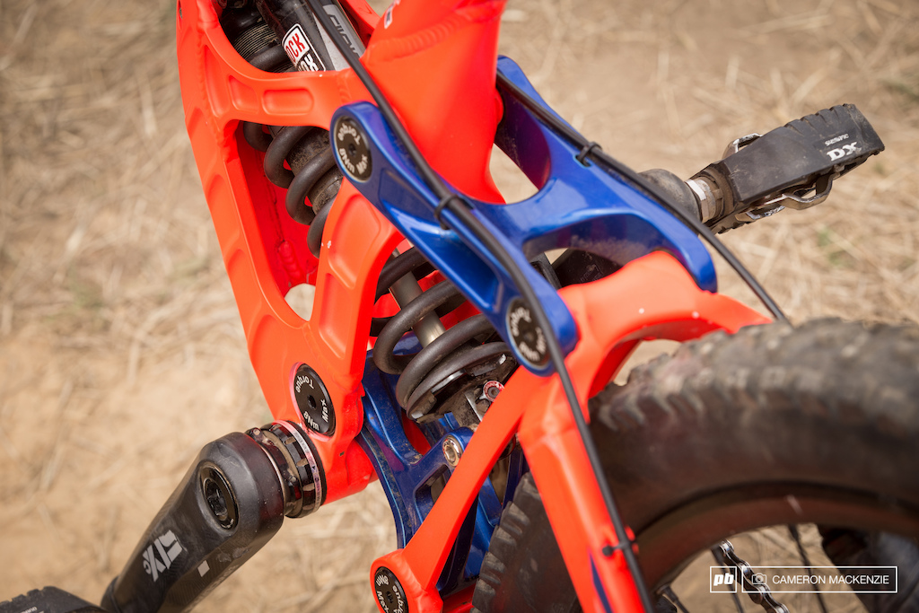 Cole Lucas s shinny blue rocker links onboard his 2015 Banshee Legend.