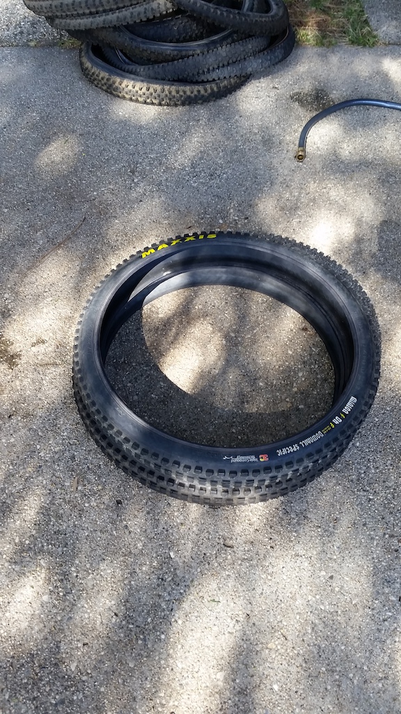 2 Maxxis DHF 2.5 3C