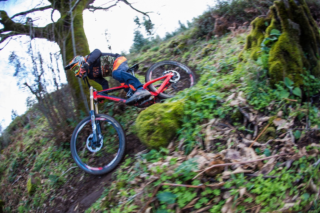 Images to go up with Brendogs latest video for RidePortugal