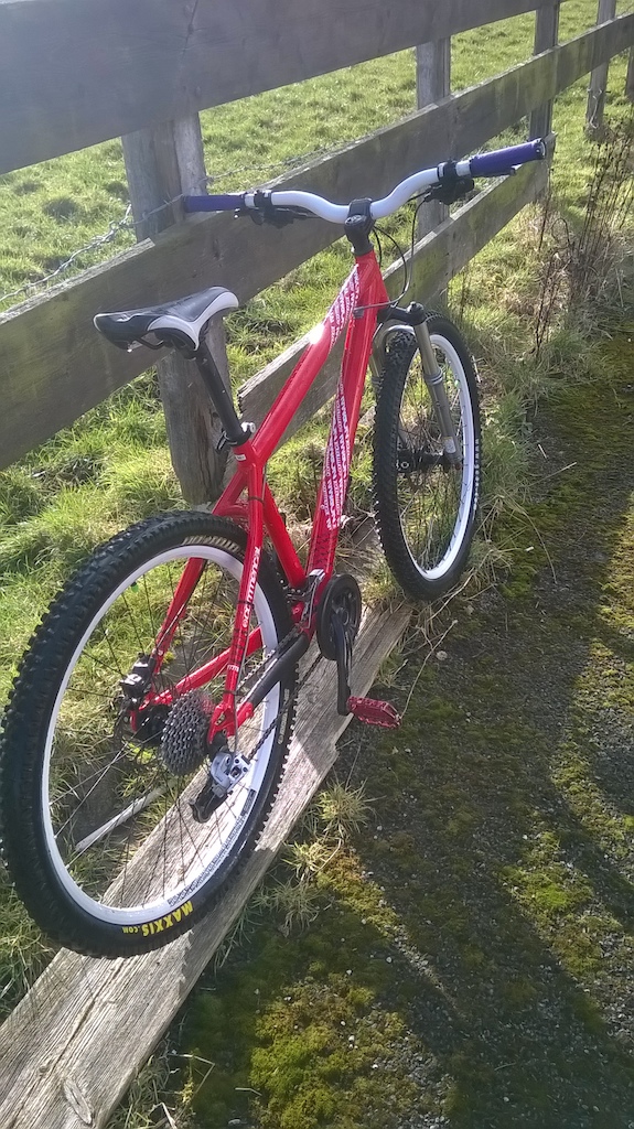 2009 Commencal normal
